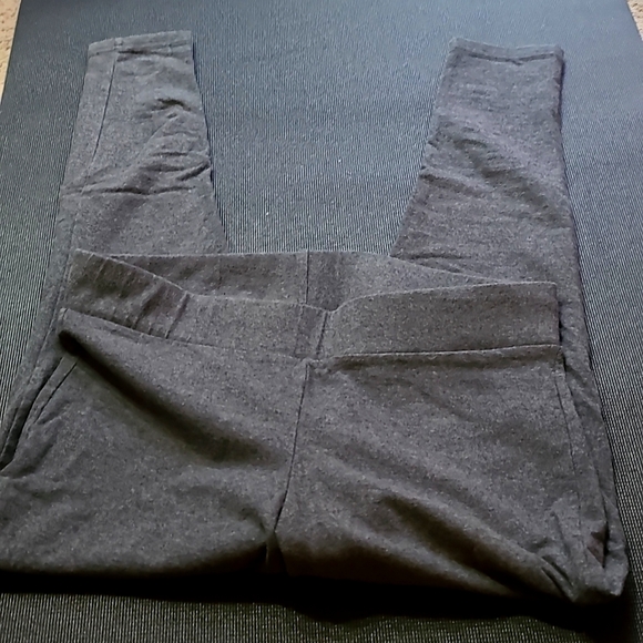 Grey Leggings Torrid Size 1 - Picture 1 of 2